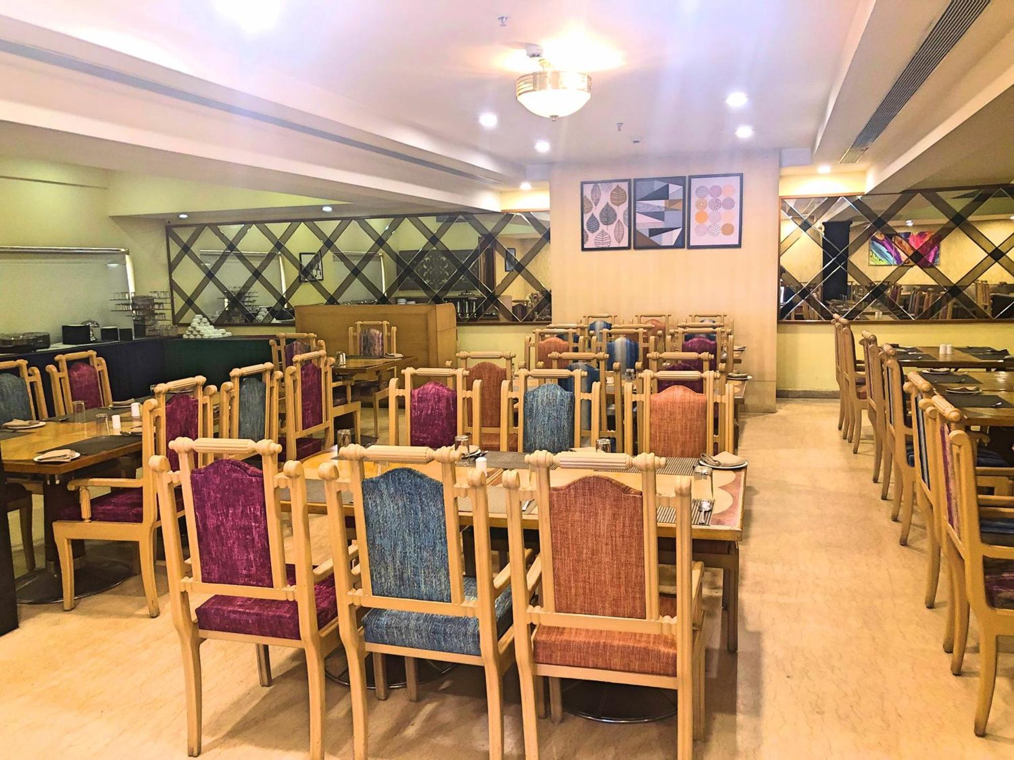 Raj Park- Hill View Hotel Tirupati Exterior photo